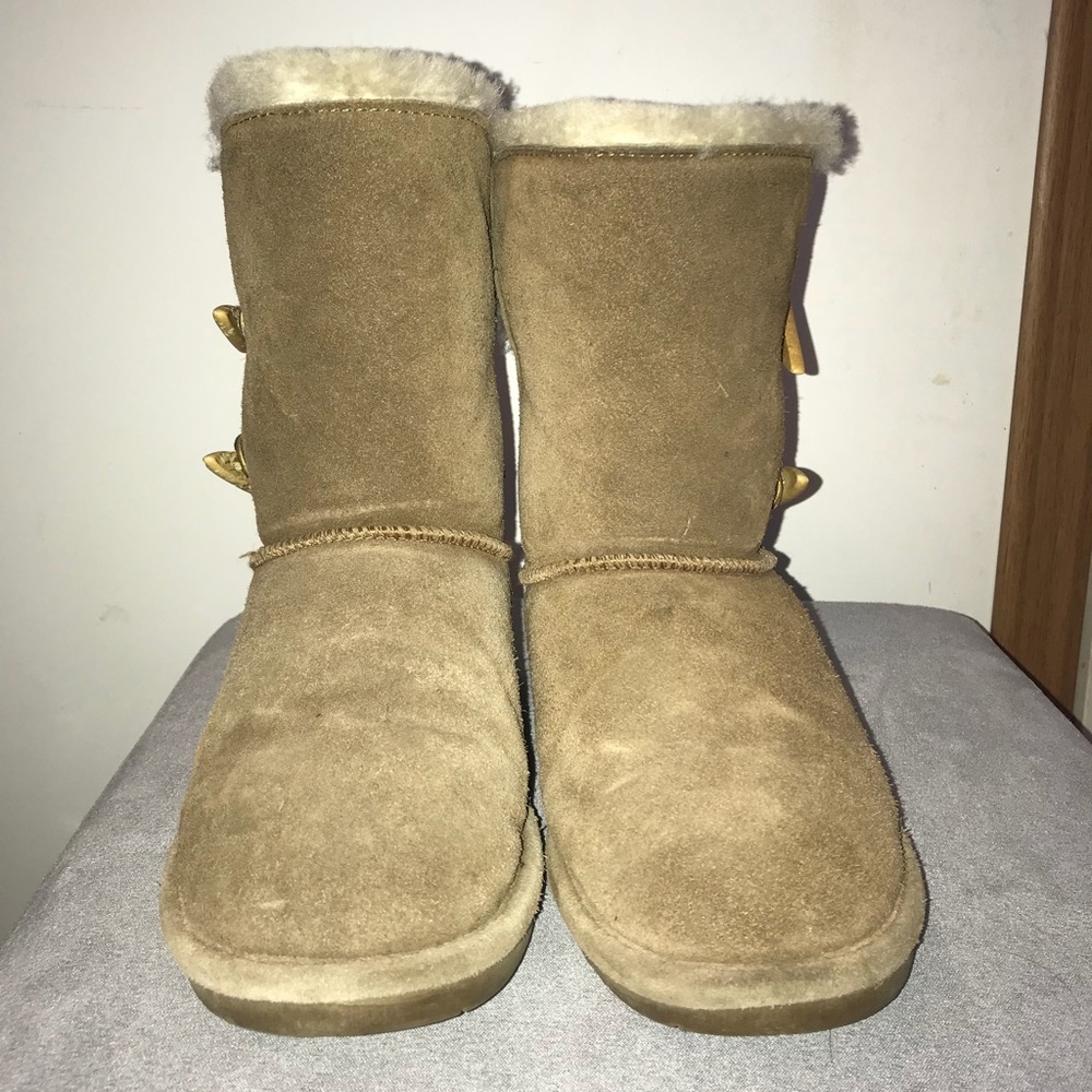 Bearpaw boots